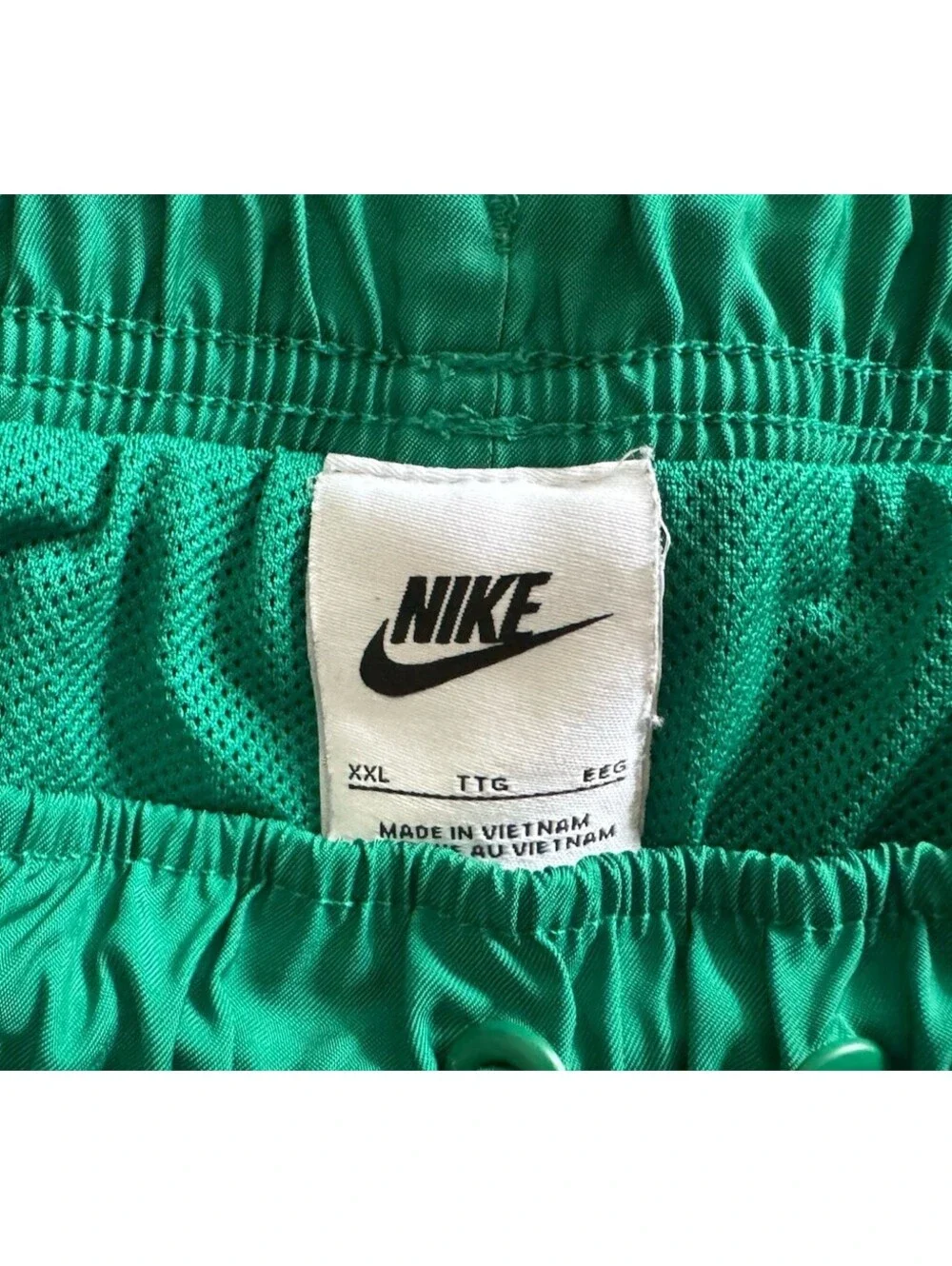 Nike Men’s Emerald Green Swim Shorts XXL Mesh Lined Drawstring Pockets